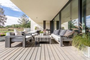 Avoir une belle terrasse à Saint-Colomban-des-Villards 